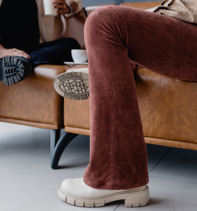 (COMPRE 1 LEVE 2) Flare Elegance™ – O Veludo Premium Que Une Sofisticação e Conforto em Cada Detalhe!