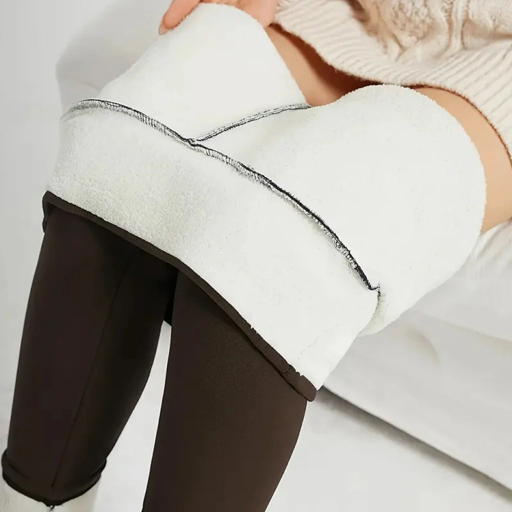 (COMPRE 1 LEVE 2) FrioZero™ Legging – A calça térmica que aquece, modela e impressiona em qualquer look.