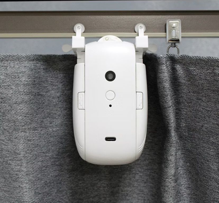 SmartTrack, (representa o futuro do controle de iluminação natural com estilo, praticidade e inovação.)