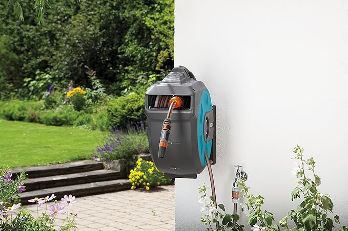 AquaOrganize™– O Suporte Retrátil que Une Praticidade e Organização no Seu Jardim!+ Mangueira de Brinde